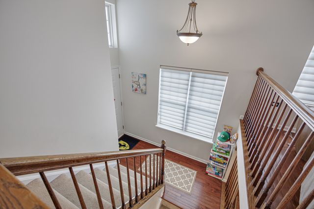 2929 saganashkee Lane, Naperville, IL 60564