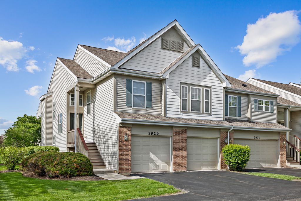 2929 saganashkee Lane, Naperville, IL 60564