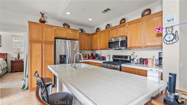 27943 Cactus Avenue A, Moreno Valley, CA 92555