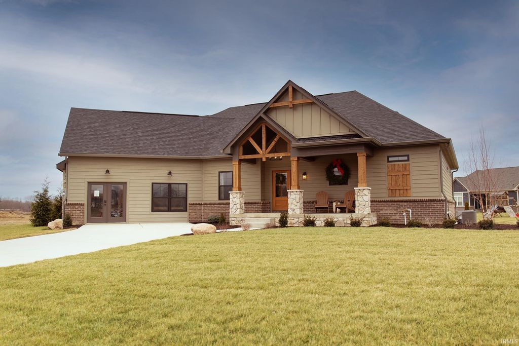 Lot 8 W South Street, Upland, IN 46989