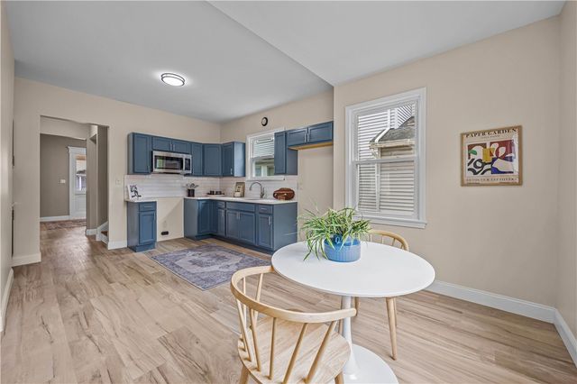 276 Parsells Avenue, Rochester, NY 14609