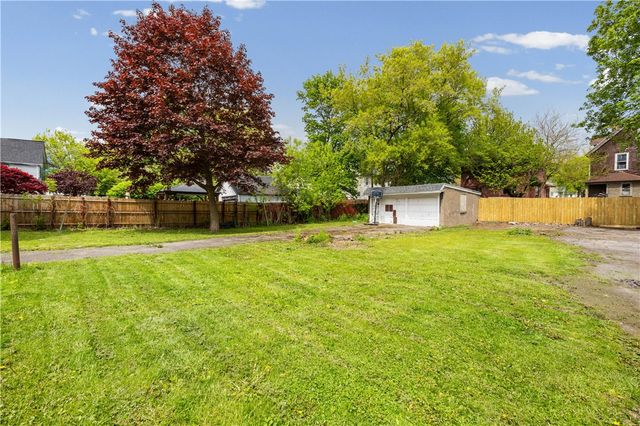 276 Parsells Avenue, Rochester, NY 14609