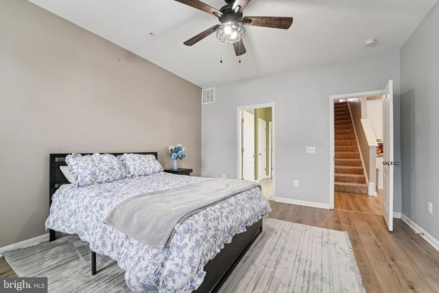 1211 PENNINGTON DR, Brunswick, MD 21716