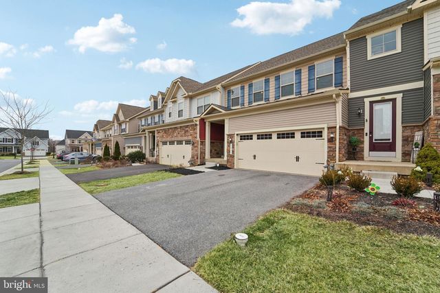 1211 PENNINGTON DR, Brunswick, MD 21716