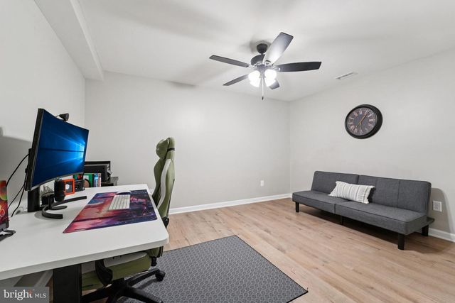 1211 PENNINGTON DR, Brunswick, MD 21716