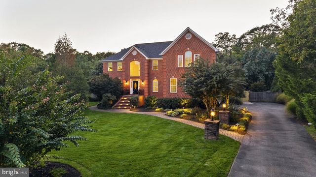 114 LONGFELLOW DR, Millersville, MD 21108