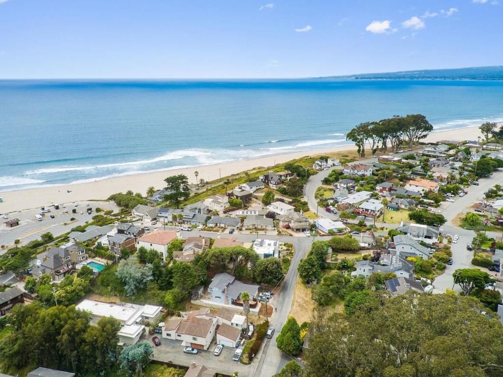 Image 5 of property listing at 0 Marea Avenue, La Selva Beach, CA 95076