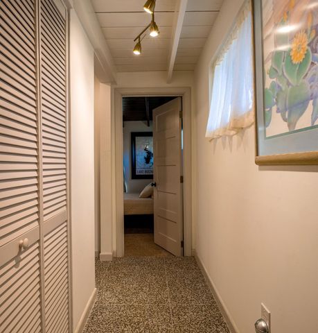 307 S Oak LN, Burnet, TX 78611