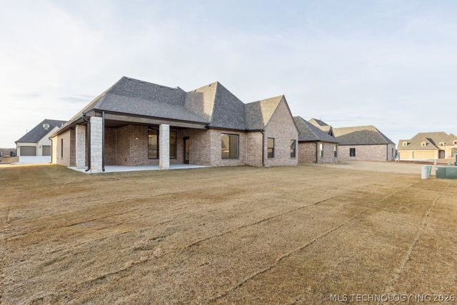 711 E 149th Street S, Glenpool, OK 74033