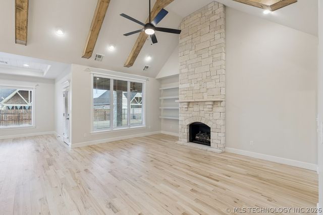 711 E 149th Street S, Glenpool, OK 74033