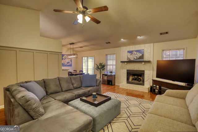 181 Colemans Bluff Drive, Woodstock, GA 30188