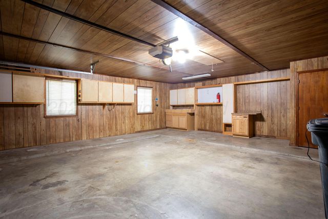 505 S Shore Drive, Amarillo, TX 79118