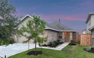 1206 Silver Fir Ct, Conroe, TX 77301