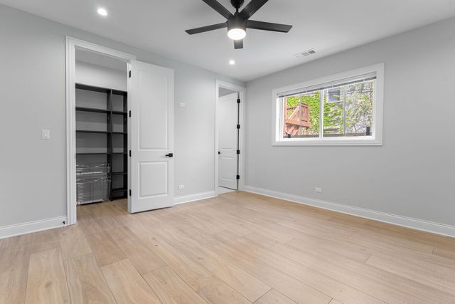 4817 S Wabash Avenue 2, Chicago, IL 60653