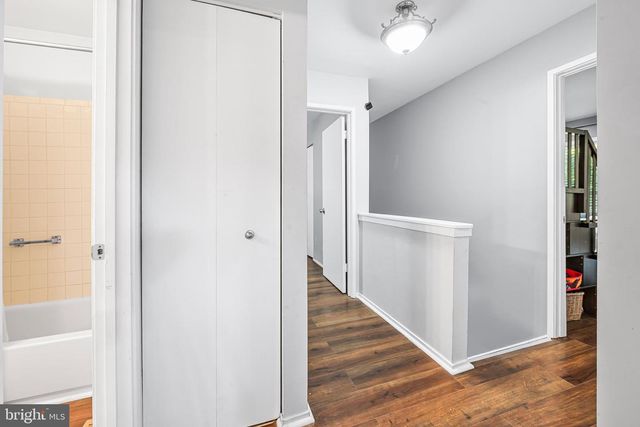 19300 THOMAS FARM RD, Gaithersburg, MD 20886