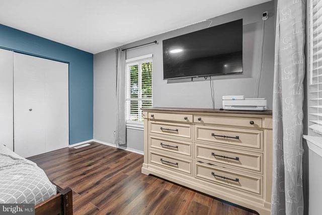 19300 THOMAS FARM RD, Gaithersburg, MD 20886
