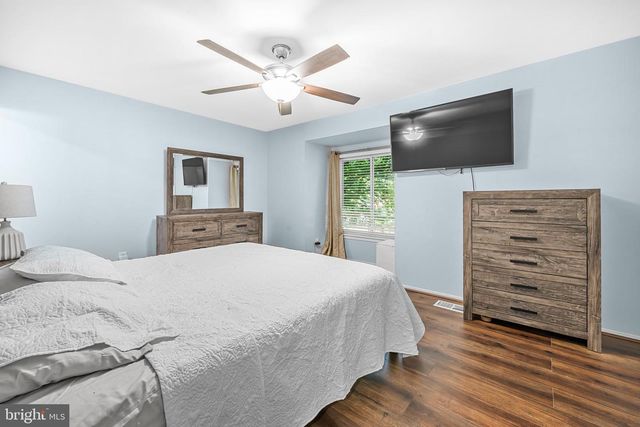 19300 THOMAS FARM RD, Gaithersburg, MD 20886