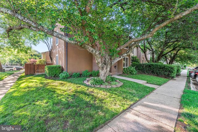 19300 THOMAS FARM RD, Gaithersburg, MD 20886
