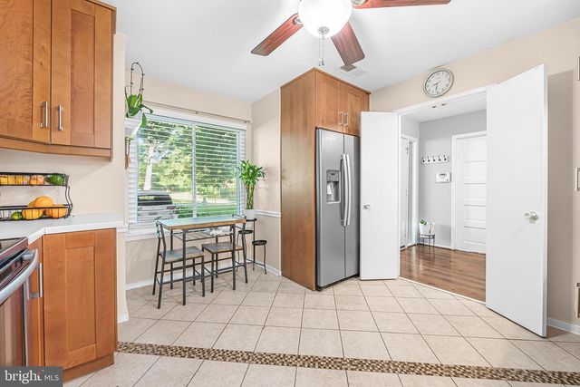 19300 THOMAS FARM RD, Gaithersburg, MD 20886