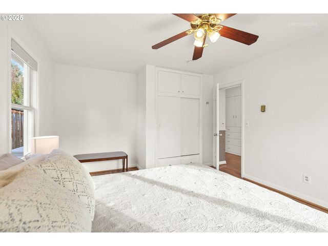 2032 18TH Ave, Forest Grove, OR 97116