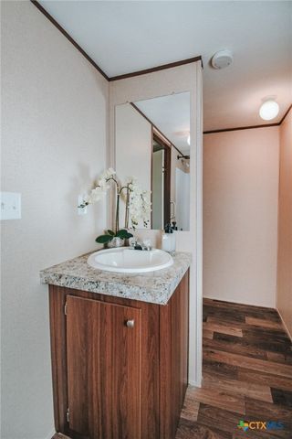 129 Shannon Drive, Victoria, TX 77904