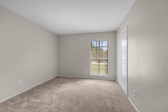 5817 Sidewinder Trail, Fort Worth, TX 76131