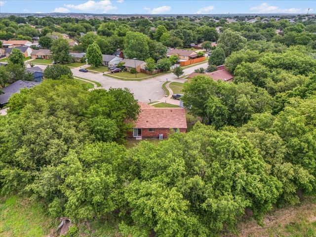 5817 Sidewinder Trail, Fort Worth, TX 76131