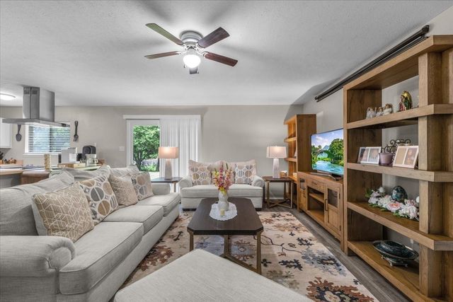 5817 Sidewinder Trail, Fort Worth, TX 76131