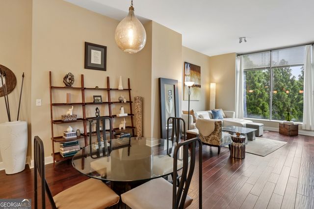 2795 Peachtree Road NE 307, Atlanta, GA 30305