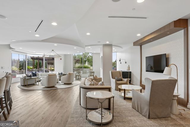 2795 Peachtree Road NE 307, Atlanta, GA 30305