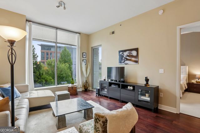 2795 Peachtree Road NE 307, Atlanta, GA 30305