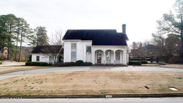 1800 Westbrook Drive NW, Wilson, NC 27896