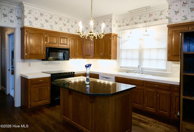 1800 Westbrook Drive NW, Wilson, NC 27896