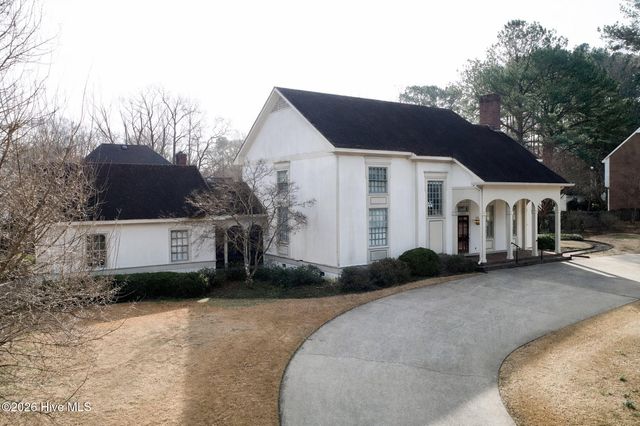 1800 Westbrook Drive NW, Wilson, NC 27896