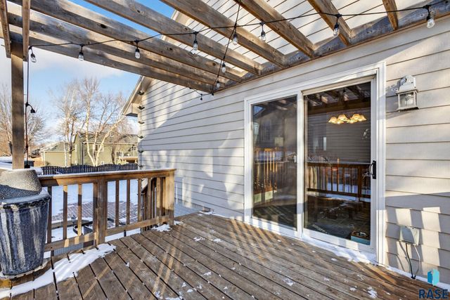 1604 E 62nd St Street, Sioux Falls, SD 57108