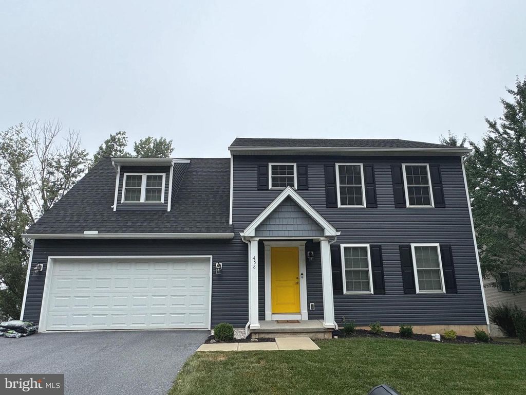 458 N MAPLE ST, Ephrata, PA 17522