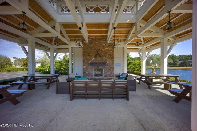 383 PINE HAVEN Drive, St. Johns, FL 32259