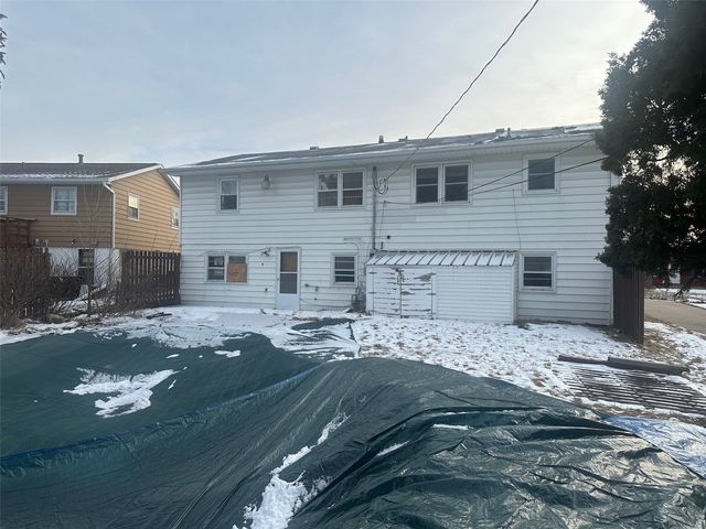 3850 Soutter Ct, Cedar Rapids, IA 52403