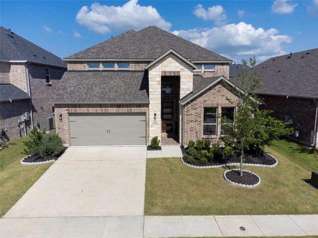 2421 Rosewood Way, Northlake, TX 76226