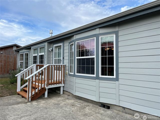 30801 I Street, Ocean Park, WA 98640