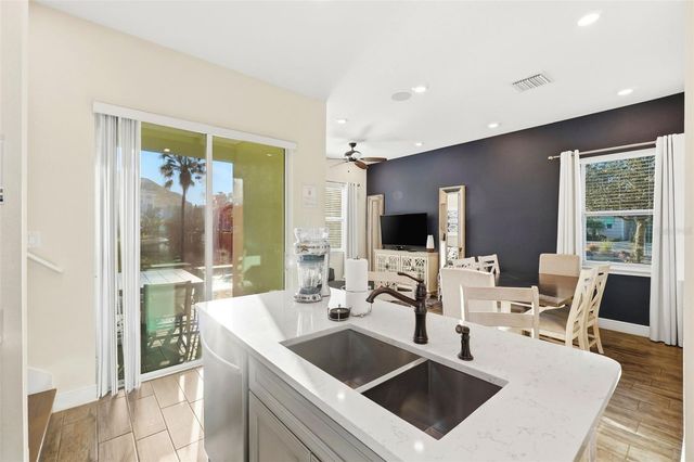 8098 KNEE DEEP ROAD, Kissimmee, FL 34747