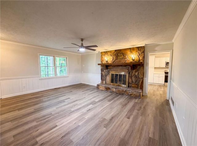 3005 Country Walk Drive, Powder Springs, GA 30127