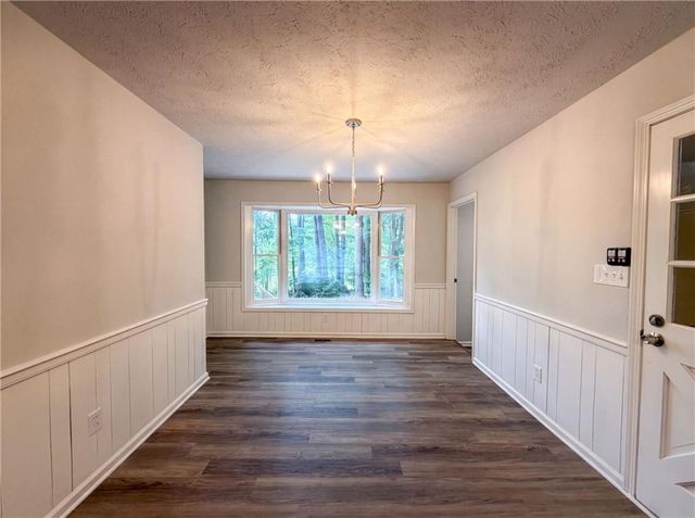 3005 Country Walk Drive, Powder Springs, GA 30127