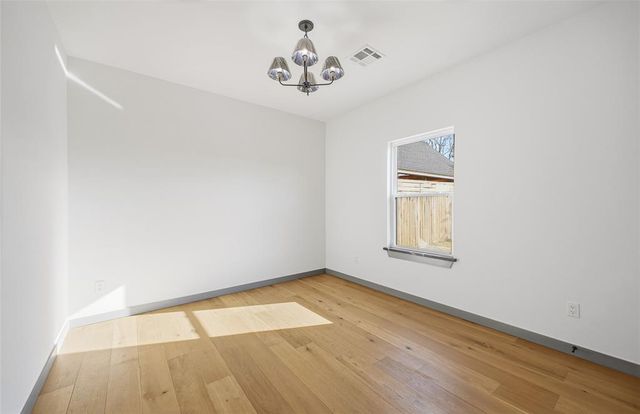 604 SE 27th Street, Oklahoma City, OK 73129