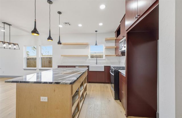 604 SE 27th Street, Oklahoma City, OK 73129