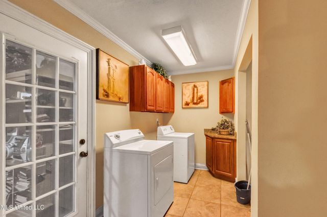 15284 Woody Drive, Gulfport, MS 39503