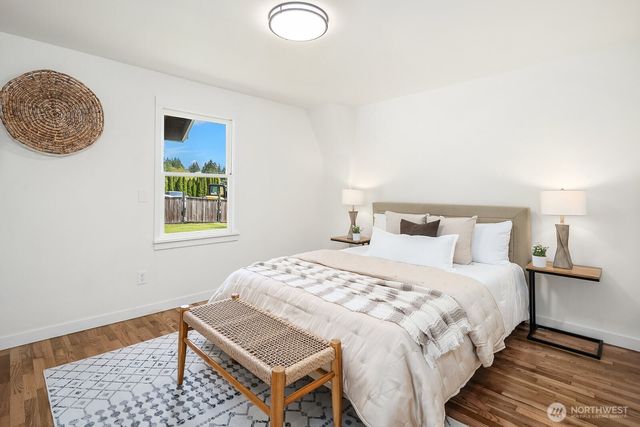 21614 SE May Valley Road, Issaquah, WA 98027