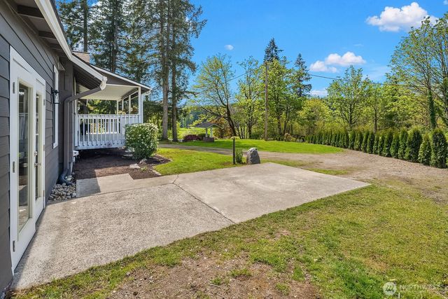21614 SE May Valley Road, Issaquah, WA 98027