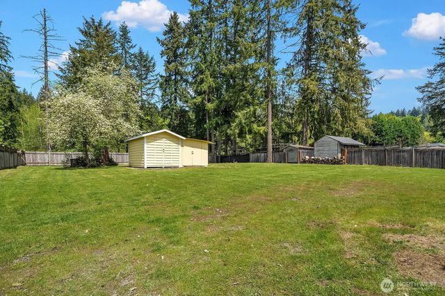 21614 SE May Valley Road, Issaquah, WA 98027