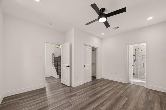 2711 Dennis Street, Houston, TX 77004